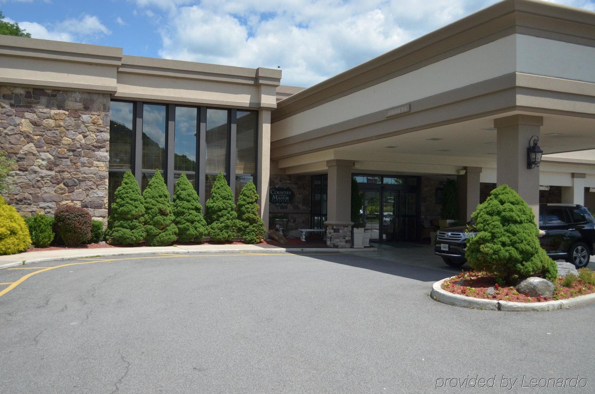 Hotel Mtk Mount Kisco מראה חיצוני תמונה