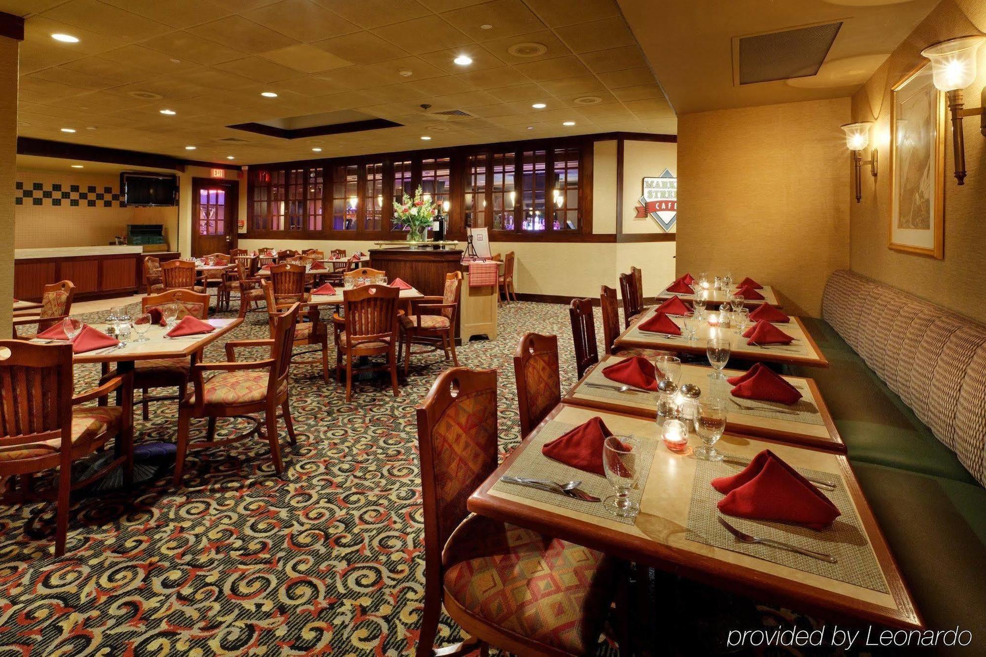 Hotel Mtk Mount Kisco מסעדה תמונה